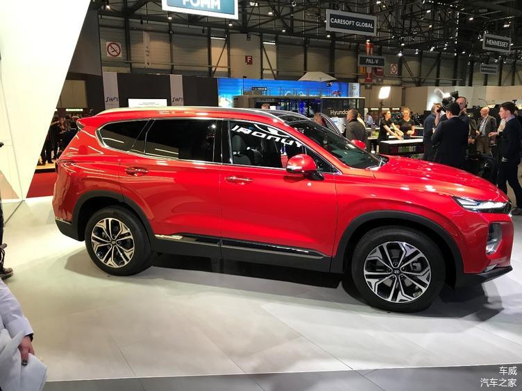 日內(nèi)瓦車(chē)展：實(shí)拍現(xiàn)代全新格越，追求實(shí)用性的SUV