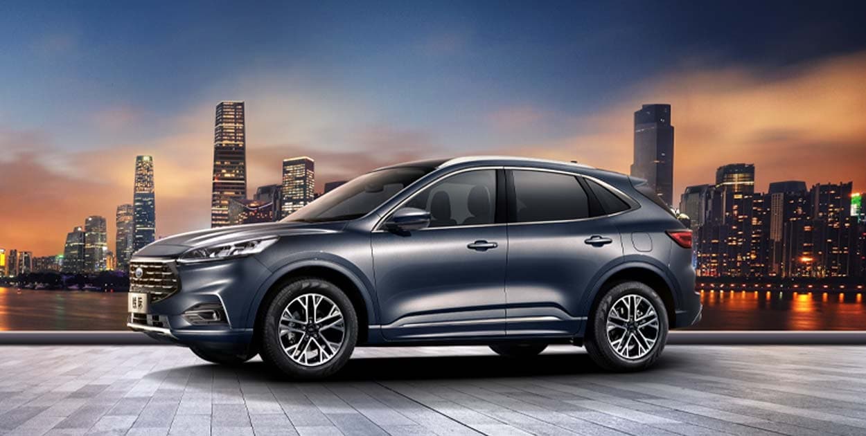 邵陽長安福特銳際ESCAPE - 四驅(qū)先鋒SUV，勁勢登場