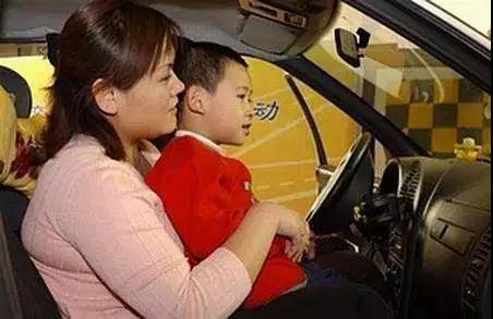 返程路上，千萬(wàn)別犯這11個(gè)駕駛錯(cuò)誤！