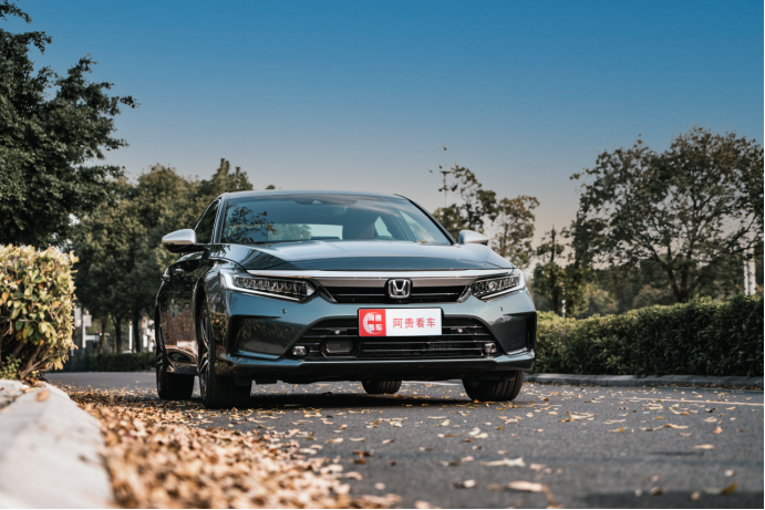 媒體視角 | 快和這輛寶藏之車來(lái)一場(chǎng)春日約會(huì)！